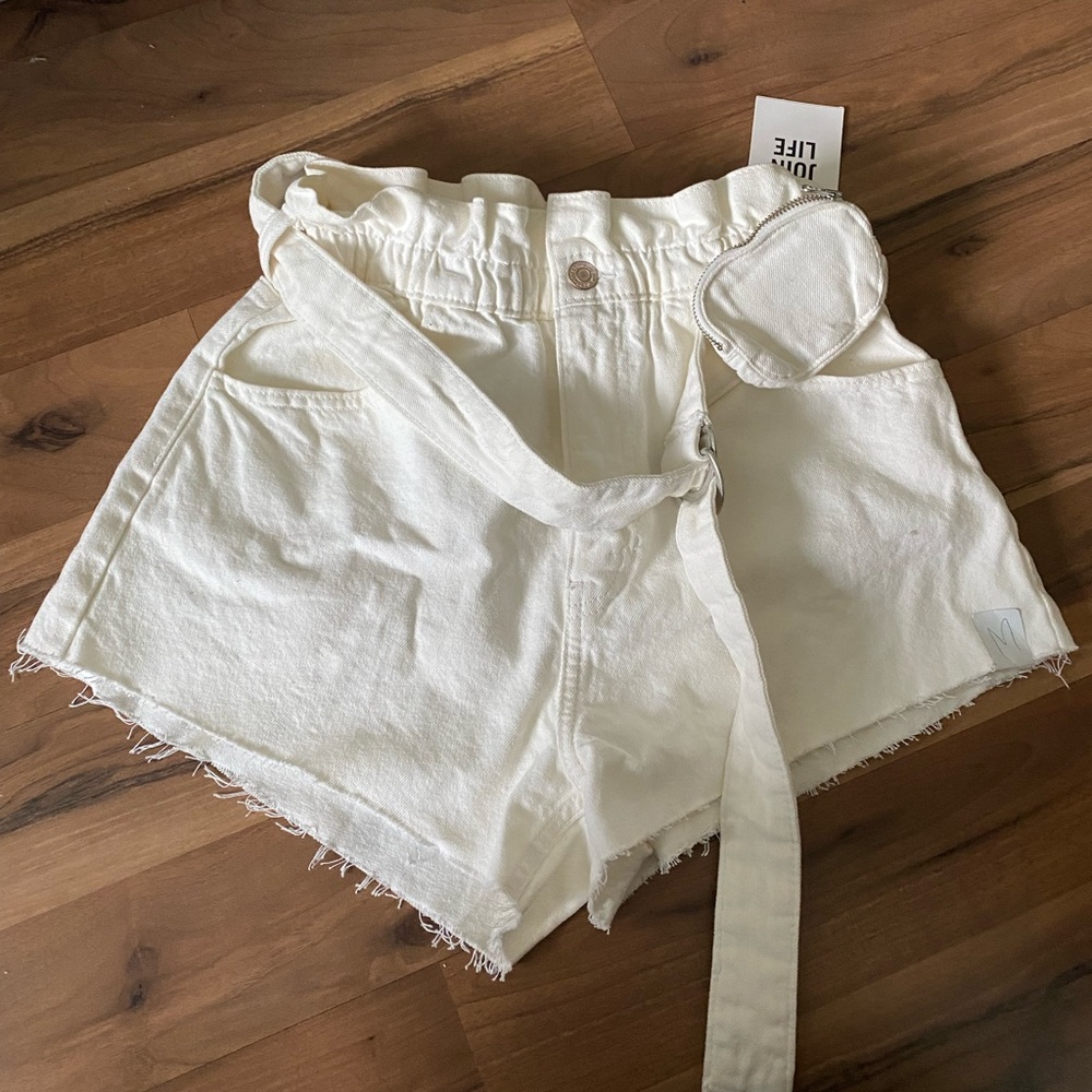 Cutest white denim shorts from Bershka size M. Never worn!